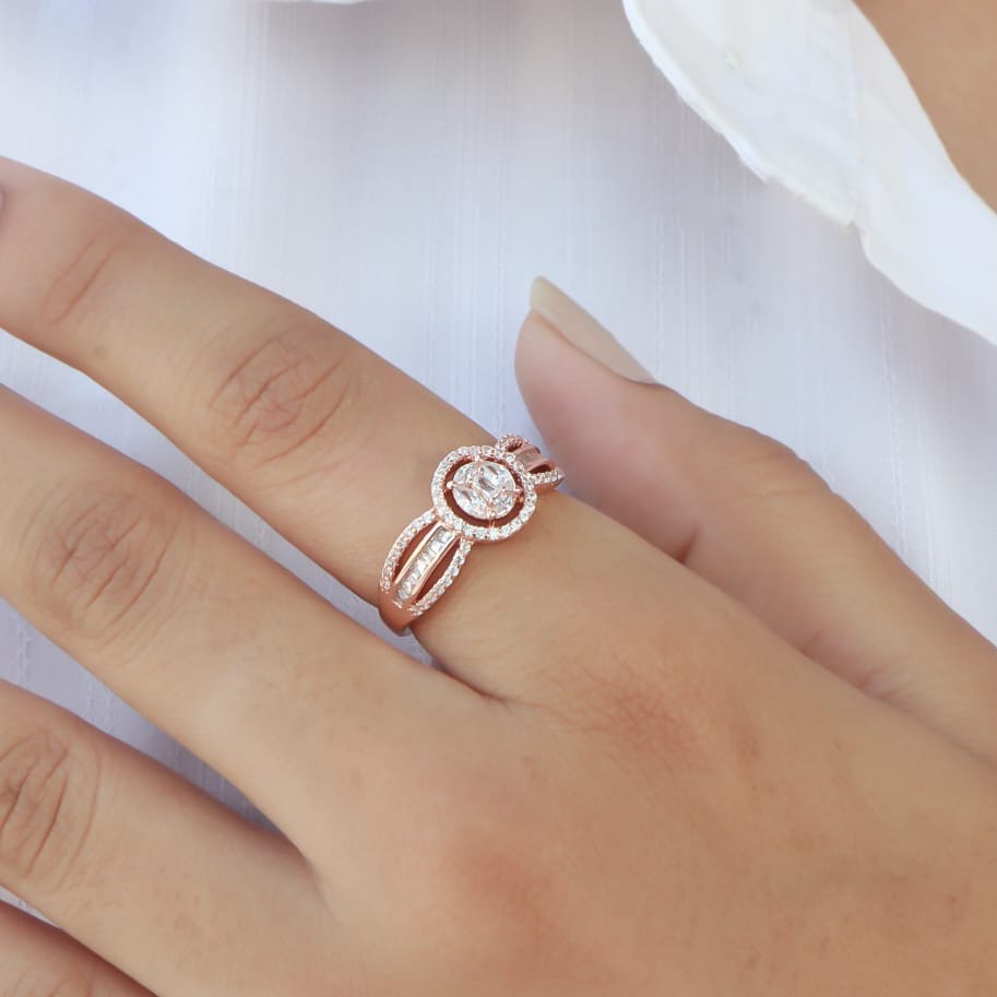 Rose Gold Zircon thrice Ring - Siyerajewels.com